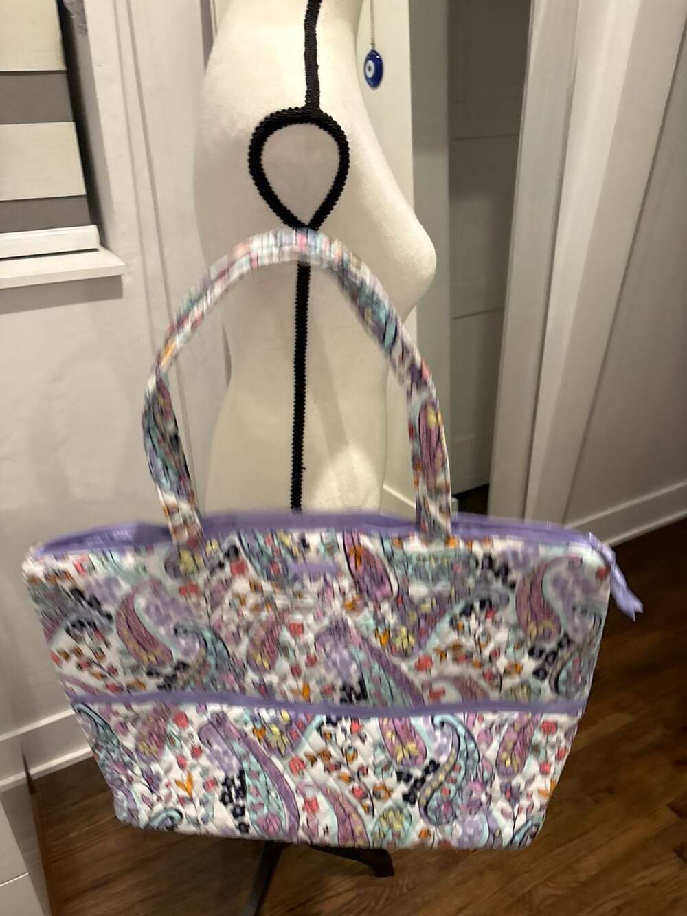 Vera Bradley Maddalena Paisley Large Expandable Travel Tote Bag NWOT - Picture 5 of 9